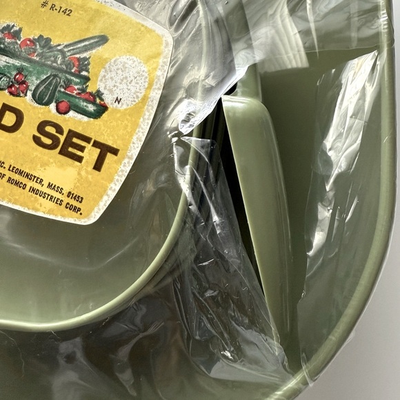 Green 7- Piece Salad Set - Picture 7 of 7